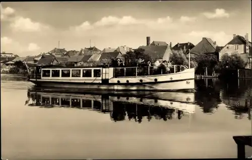 Ak Malchow in Mecklenburg, am Malchower See, Schiff