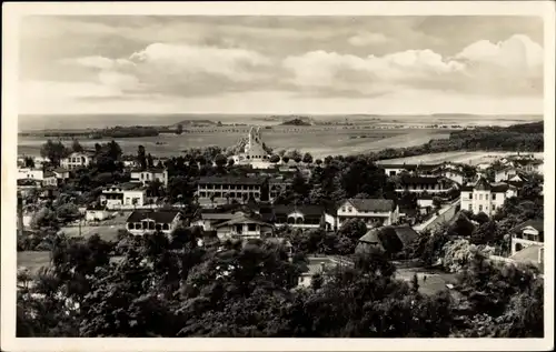 Ak Ostseebad Göhren auf Rügen, Blick auf den Ort, Häuser, Felder