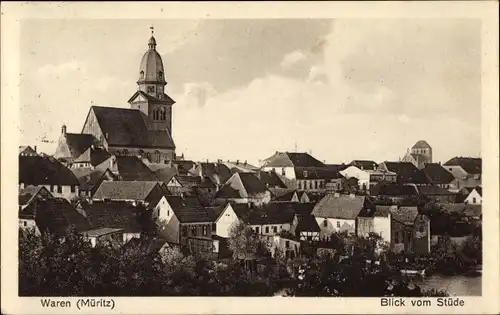 Ak Waren an der Müritz, Blick vom Stüde, Kirche