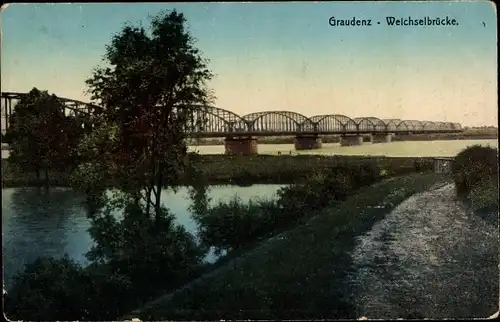 Ak Grudziądz Graudenz Westpreußen, Weichselbrücke und Uferstraße