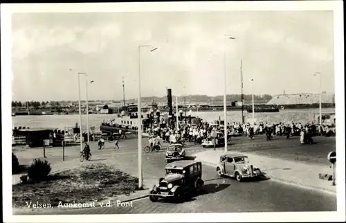 Ak Velsen Nordholland Niederlande, Aankomst v. d. Pont