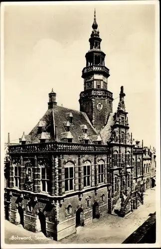 Ak Bolsward Friesland Niederlande, Stadhuis