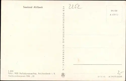 Ak Ostseebad Ahlbeck Heringsdorf auf Usedom, Segelboot am Strand