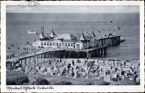 Ak Ostseebad Ahlbeck Heringsdorf auf Usedom, Strand, Seebrücke