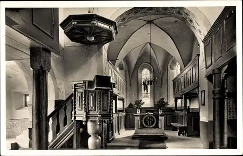 Ak Kroppach im Westerwald, Ev. Kirche, Innenansicht, Kanzel, Altarraum
