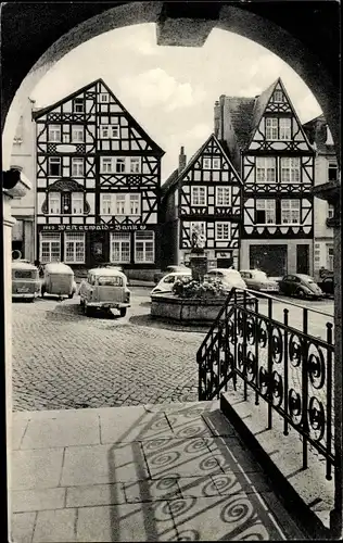 Ak Hachenburg im Westerwald, Blick durch Bogen zum alten Markt, Westerwald-Bank