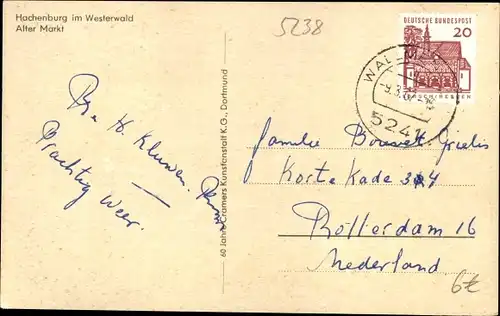 Ak Hachenburg im Westerwald, Blick durch Bogen zum alten Markt, Westerwald-Bank