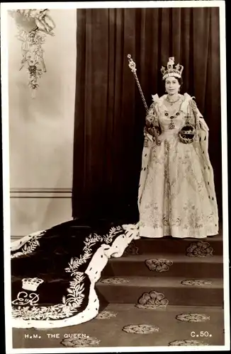 Ak HM The Queen, Königin Elisabeth II von Großbritannien, Krone, Szepter, Coronation