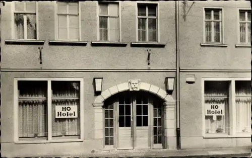 Ak Eisenberg in Thüringen, HO Hotel zum Löwen