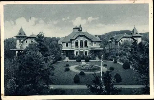 Ak Coswig in Sachsen, Heilstätte Lindenhof der Landesversicherungsanstalt Sachsen, Parkansicht