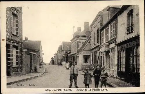 Ak Lyre Eure, Route de la Vieille Lyre, Café du Progrès