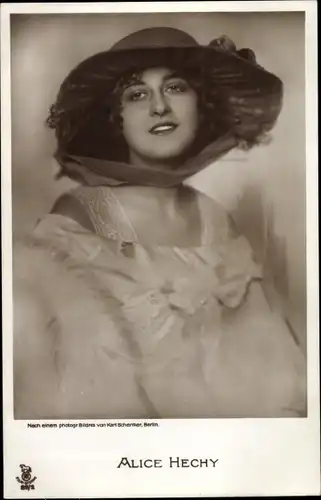 Ak Schauspielerin Alice Hechy, Portrait, Hut