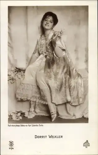 Ak Schauspielerin Dorrit Weixler, Portrait