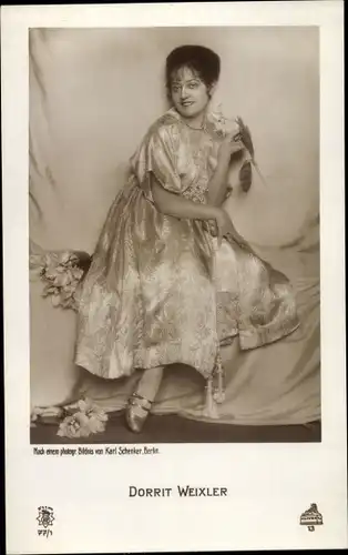 Ak Schauspielerin Dorrit Weixler, Portrait