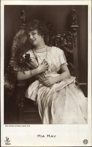 Ak Schauspielerin Mia May, Portrait