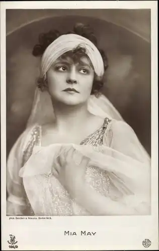 Ak Schauspielerin Mia May, Portrait