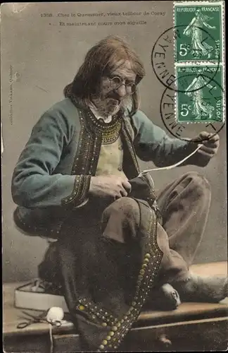 Ak Coray Finistère, Chez le Quemener, vieux tailleur, Schneider in bretonischer Tracht