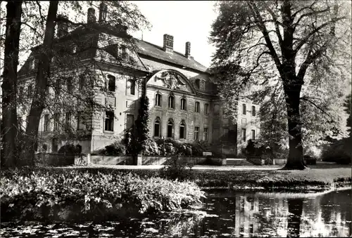 Ak Cottbus in der Niederlausitz, Bezirksmuseum, Schloss Branitz