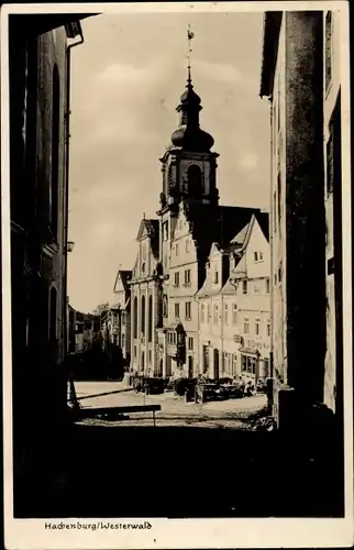 Ak Hachenburg im Westerwald, Straßenpartie