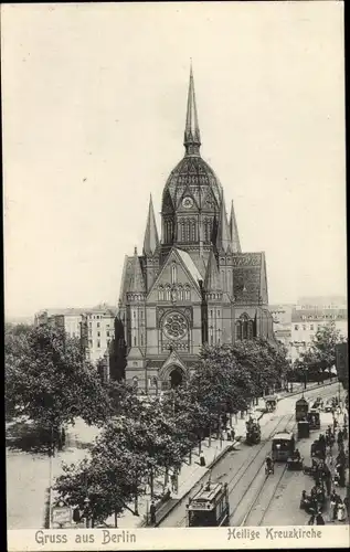 Ak Berlin Kreuzberg, Heilige Kreuzkirche, Straßenbahnen