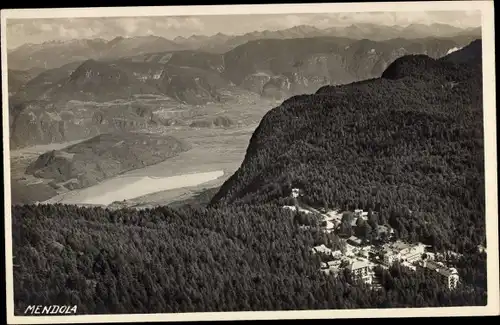 Ak Mendola Südtirol, Ort mit Umgebung, Fliegeraufnahme