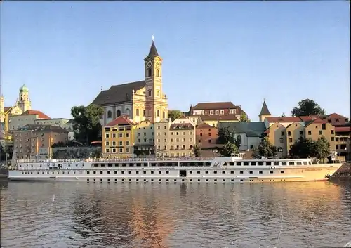 Ak Passau in Niederbayern, Stadtbild mit Kreuzer Donauprinzessin