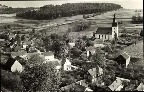 Ak Döschnitz in Thüringen, Ortsansicht, Kirche