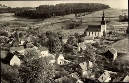 Ak Döschnitz in Thüringen, Ortsansicht, Kirche