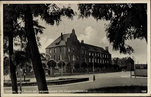 Ak Koblenz am Rhein, Langemarktplatz mit Langemarckkaserne