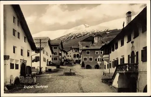 Ak Zuoz Kanton Graubünden, Dorfplatz