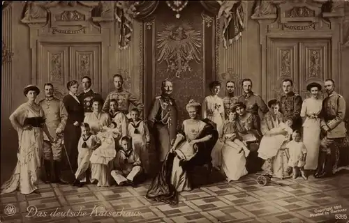 Künstler Ak Das deutsche Kaiserhaus, Wilhelm II, Kaiserin Auguste Viktoria, Kronprinzenfamilie