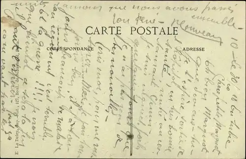 Künstler Ak Fau, Max, Frau in Unterwäsche, Strümpfe, Busen