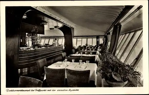 Ak Berlin Charlottenburg Westend, Funkturmrestaurant, in 55m Höhe, gedeckte Tische, Tresen