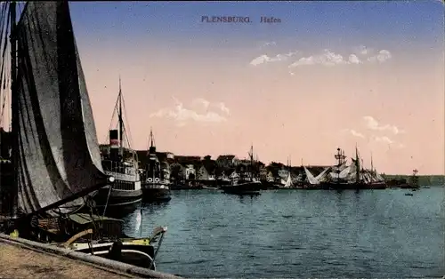Ak Flensburg in Schleswig Holstein, Hafenbild, Fischerboote