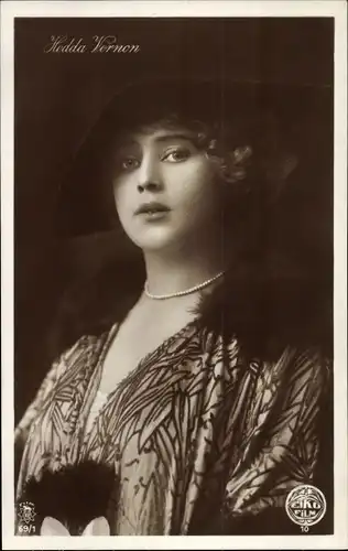 Ak Schauspielerin Hedda Vernon, Portrait