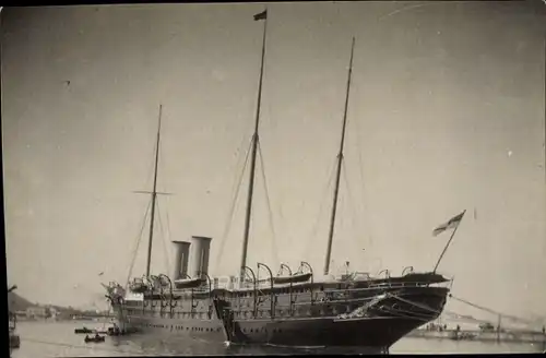 Foto Ak Dampfer im Hafen