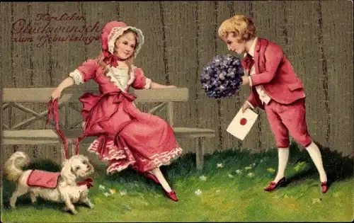 Ak Glückwunsch Geburtstag, Junge mit Blumenstrauß, Mädchen auf einer Bank, Hund