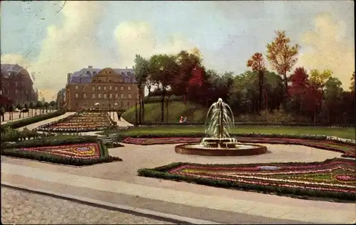 Ak Glauchau Sachsen, Oswald Seyfert Park, Fontäne, Blumenbeet