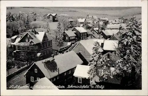 Ak Schmiedefeld am Rennsteig Suhl Thüringen, Blick über die der Ortschaft im Winter, Schnee