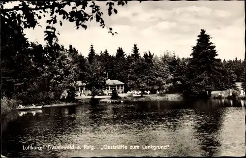 Ak Frauenwald am Rennsteig Ilmenau in Thüringen, Gaststätte zum Lenkgrund, See, Boot