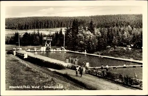 Ak Altenfeld Großbreitenbach in Thüringen, Schwimmbad, Badegäste
