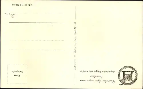 Ak Sonneberg in Thüringen, Spielzeugmuseum, Japanische Puppe mit Karpfen