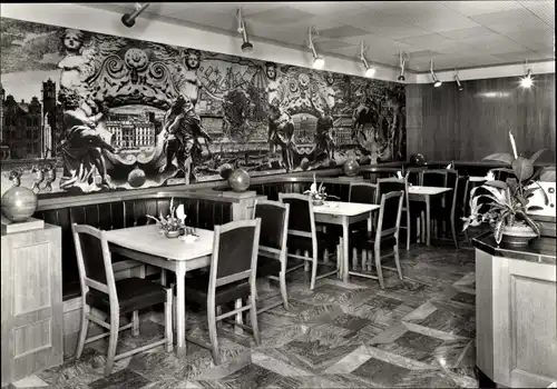 Ak Berlin Mitte, Bierstube im Palast der Republik, Wandbild