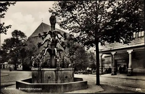 Ak Arnstadt in Thüringen, Bismarckbrunnen