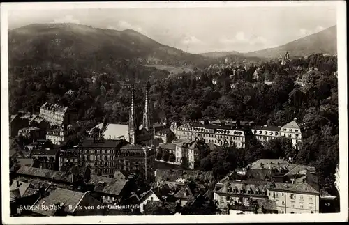 Ak Baden Baden am Schwarzwald, Blick von der Gartenstraße auf Ort