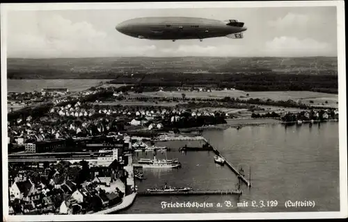 Ak Friedrichshafen am Bodensee, Luftbild, Luftschiff Graf Zeppelin