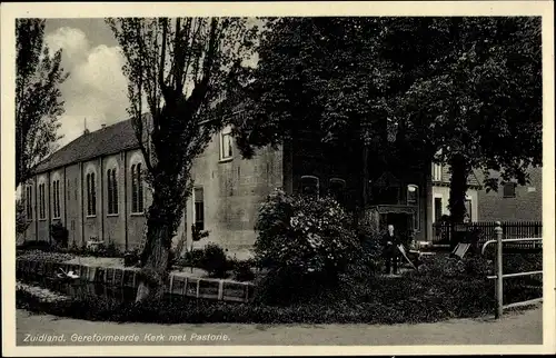 Ak Zuidland Südholland, Geref. Kerk met Pastorie