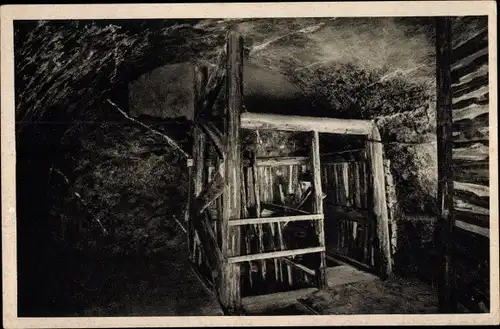 Ak Goslar am Harz, Goslaer Bergwerk Markt 4, Innenansicht