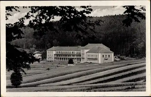 Ak Tabarz im Thüringer Wald, Panorama mit Gebäude