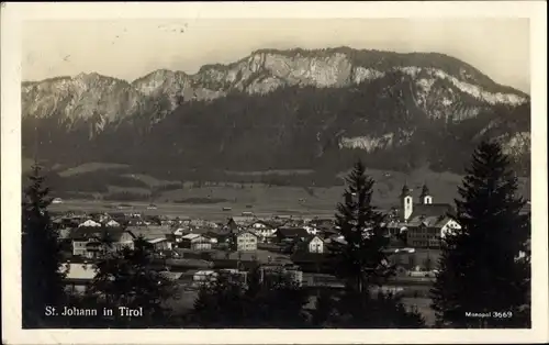 Ak Sankt Johann in Tirol, Teilansicht vom Ort mit  Umgebung